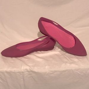 Magenta Pointy Toe Crocs